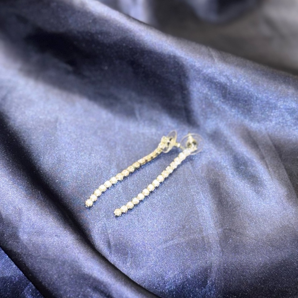 Elegant Silver Drop Earrings